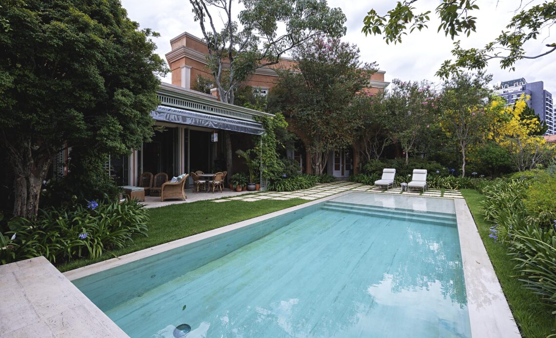 Arquitetura, interiores e paisagismo se encontram em Cidade Jardim